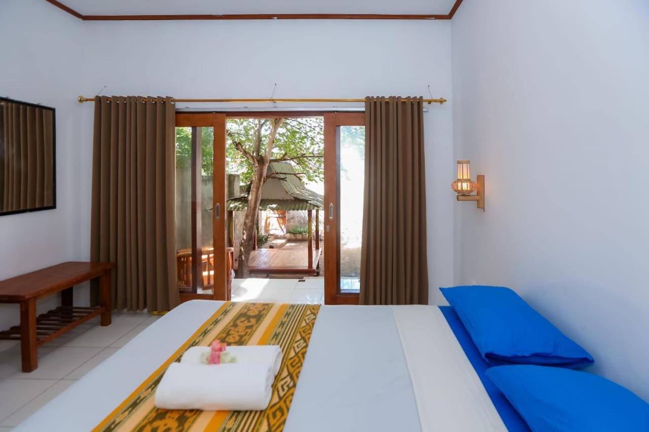 Appartamento Radika House Gili Trawangan Esterno foto