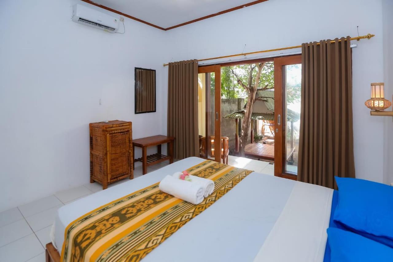 Appartamento Radika House Gili Trawangan Esterno foto